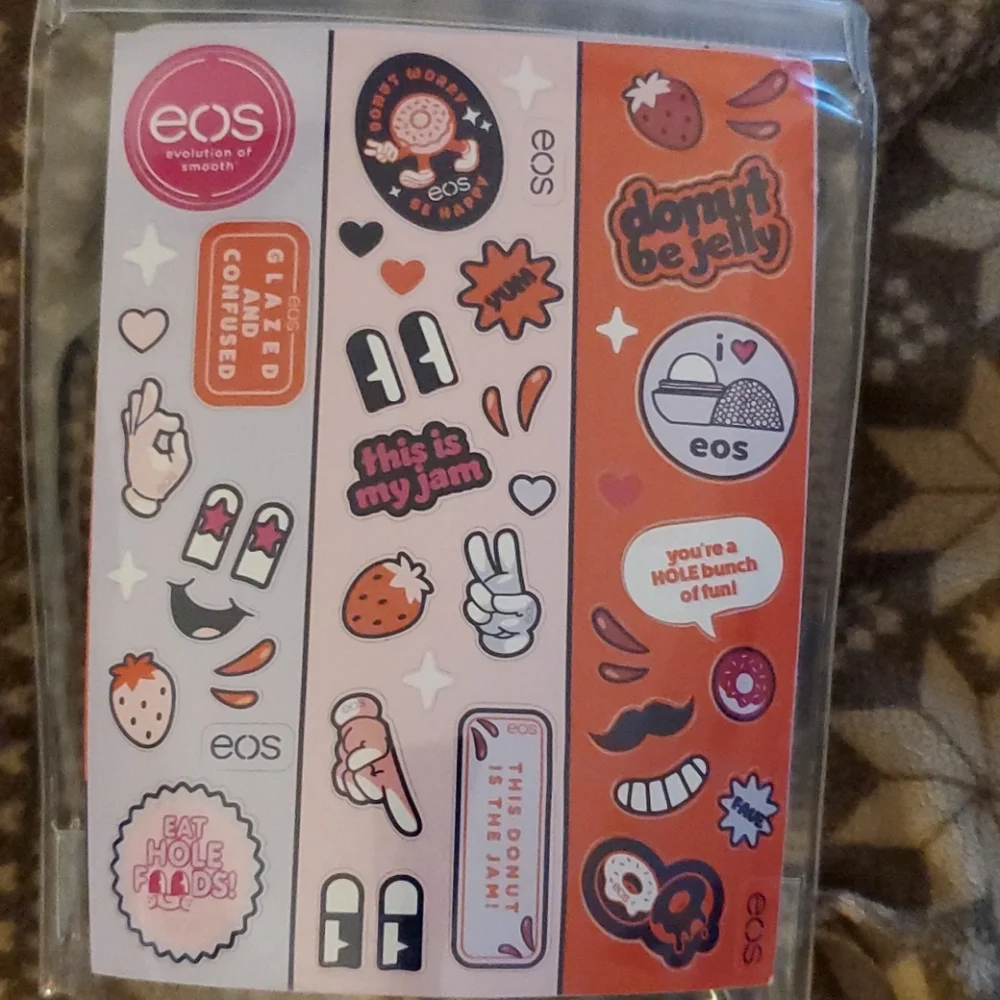 New Eos special edition donut be jelly lip balm - Picture 2 of 2